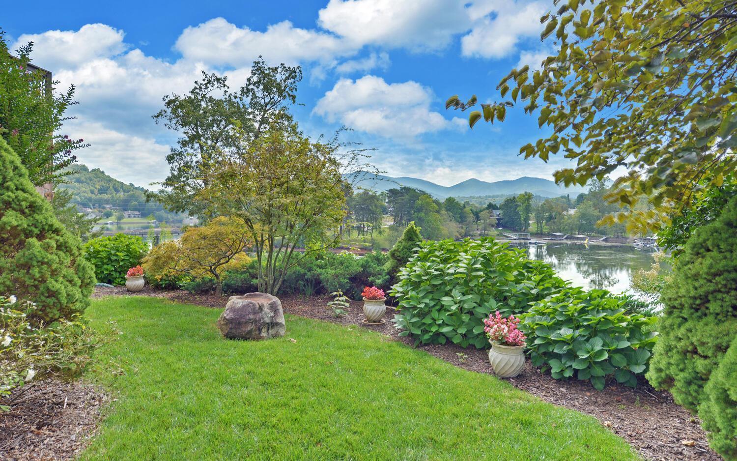 Stonecrest Lodge Lake Front Home With Private Boat Dock Hiawassee Exteriér fotografie